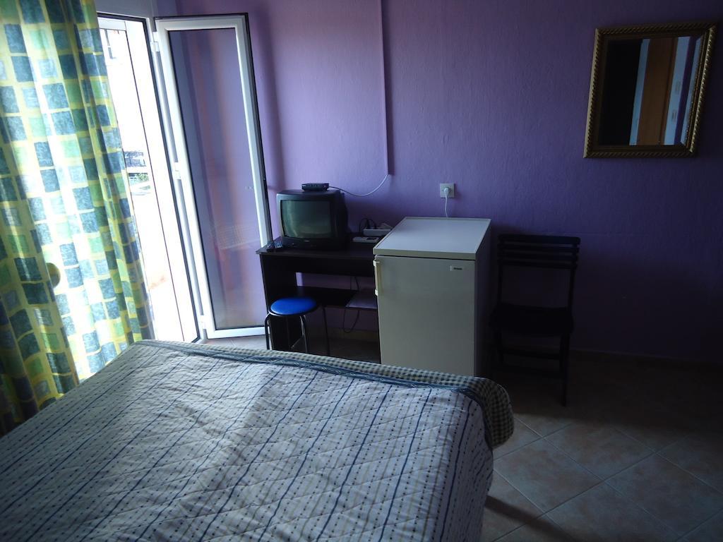 Gianna Rooms Leptokarya  Habitación foto